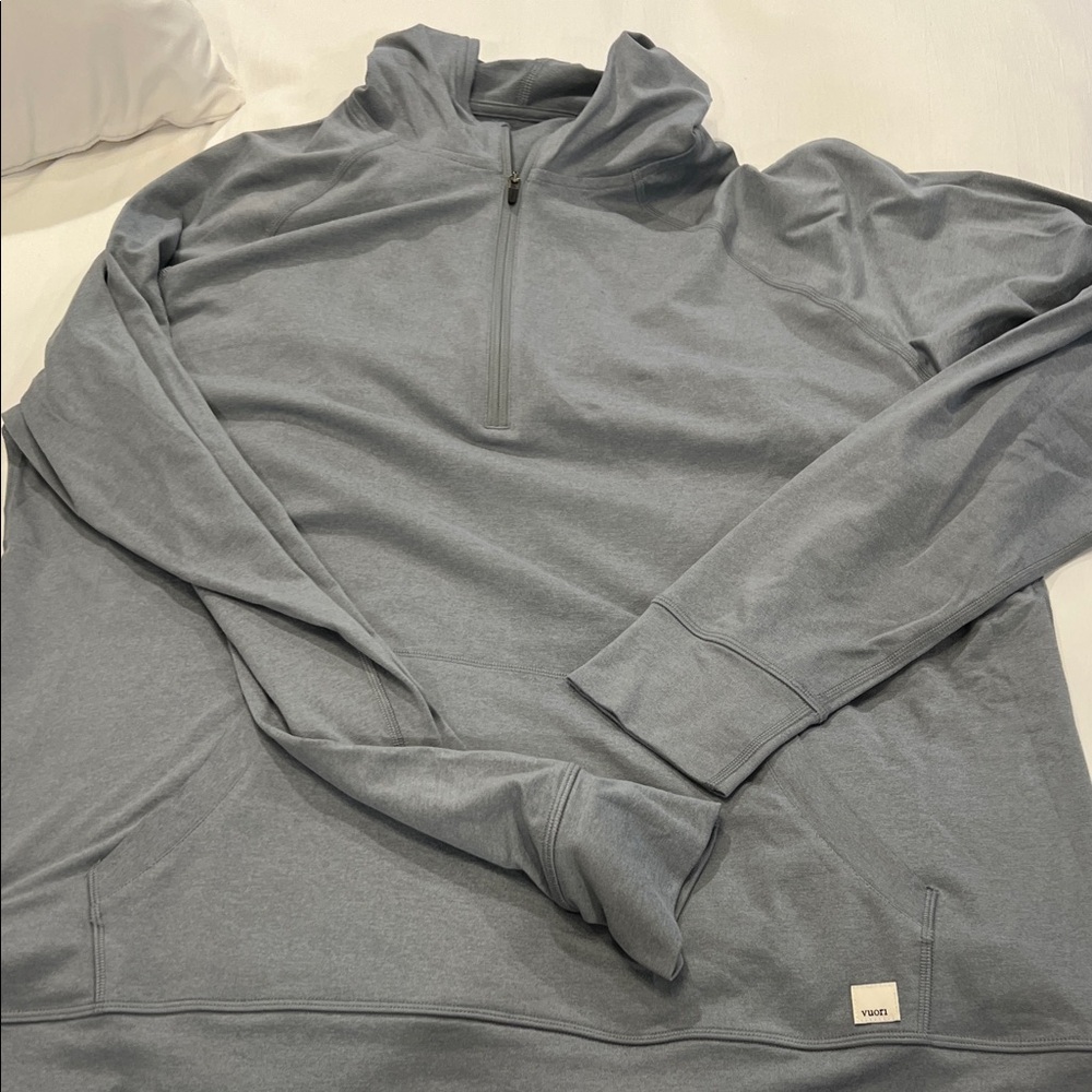 Men’s Vuori Performance Quarter Zip Hoodie.